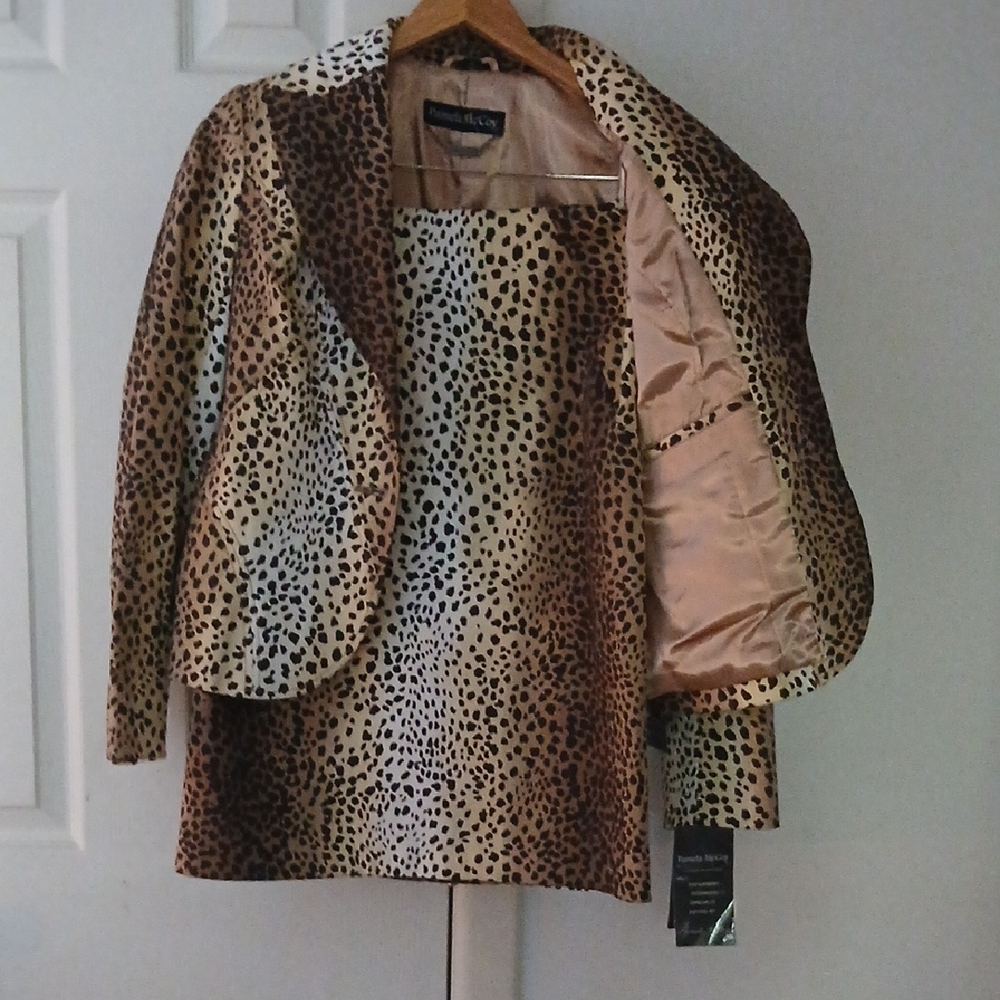 Pamela McCoy Animal Print Blazer and Skirt Set - Picture 6 of 11
